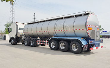 宁夏鲜奶运输罐车,原奶运输车辆,运牛奶的罐车